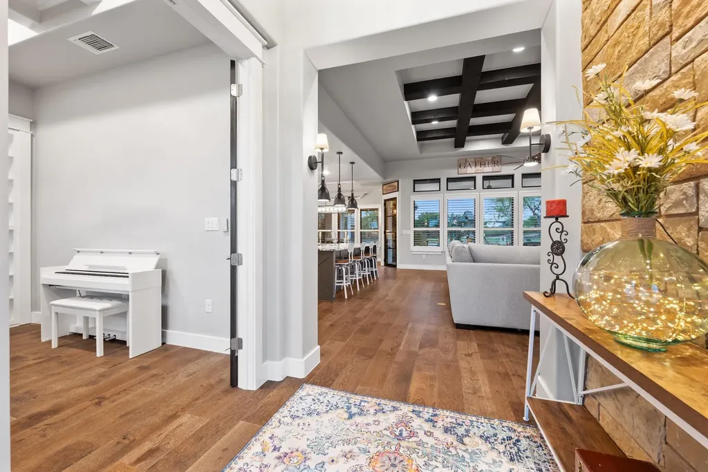 401 Highland Bluff Drive Georgetown TX 78633