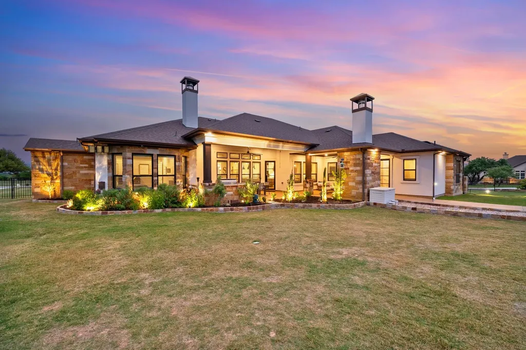 401 Highland Bluff Drive Georgetown TX 78633