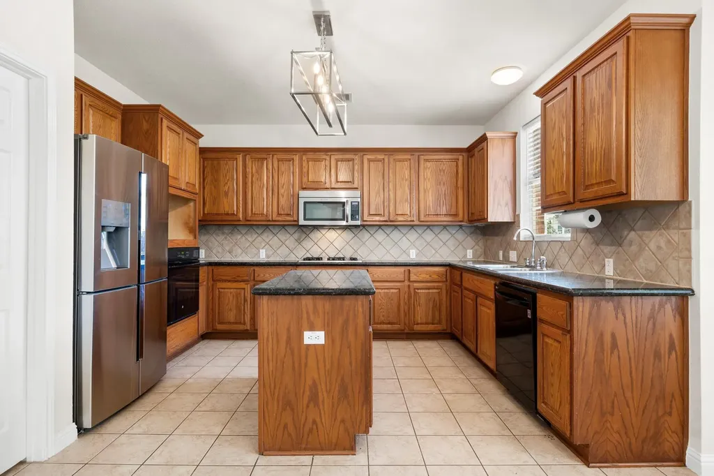 3713 Turetella Drive Round Rock TX 78681
