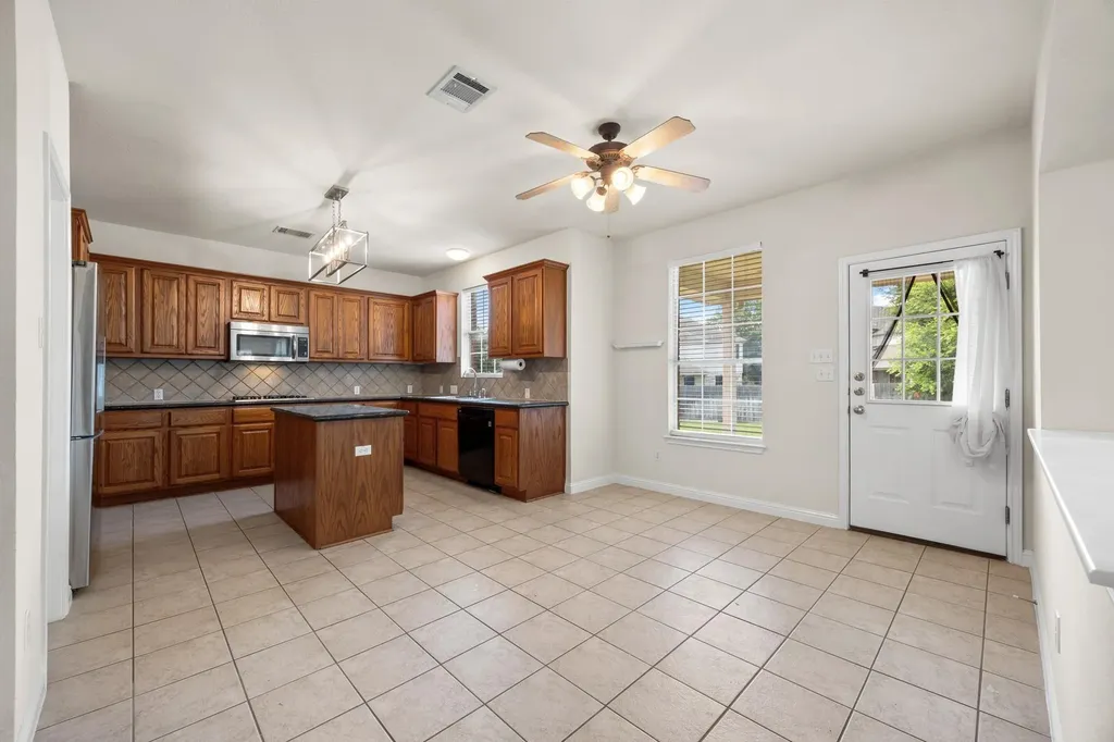 3713 Turetella Drive Round Rock TX 78681