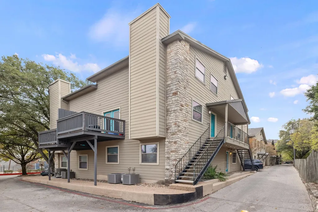 6700 Cooper Lane Austin TX 78745