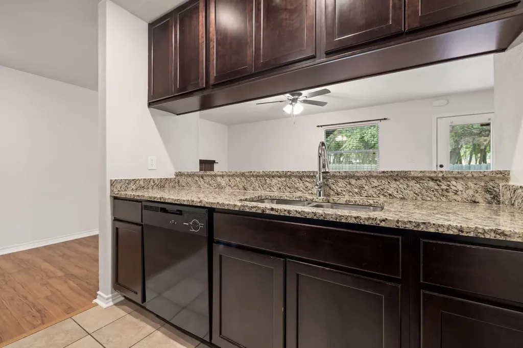 6700 Cooper Lane Austin TX 78745