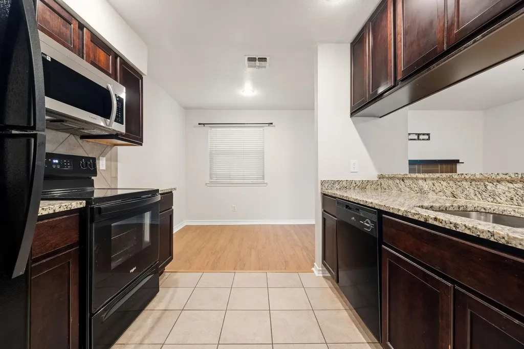 6700 Cooper Lane Austin TX 78745