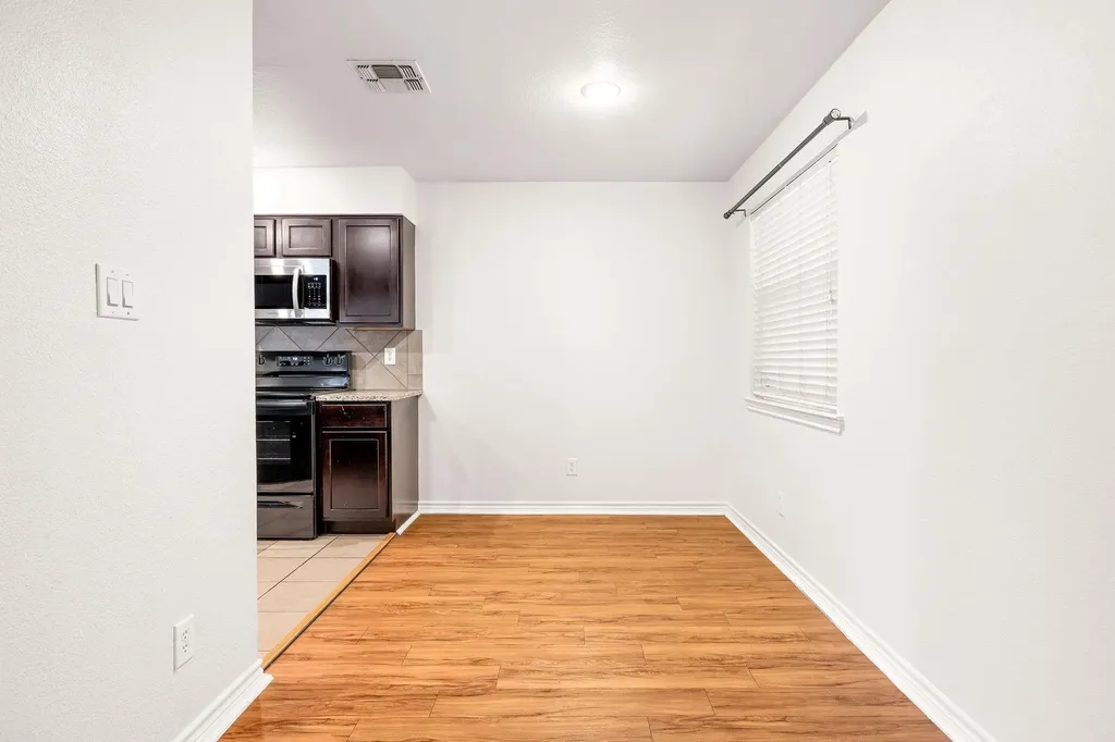 6700 Cooper Lane Austin TX 78745