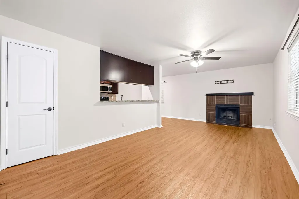6700 Cooper Lane Austin TX 78745
