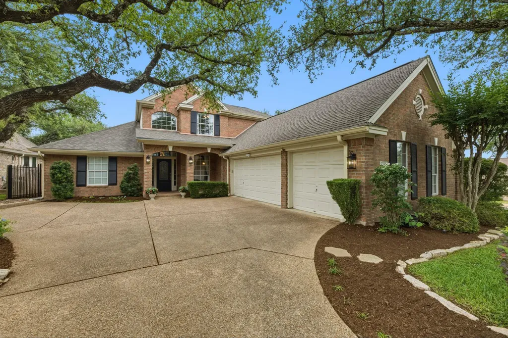 10417 Peonia Court Austin TX 78733