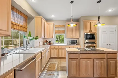 10417 Peonia Court Austin TX 78733