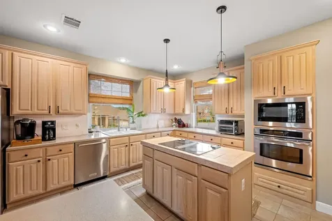 10417 Peonia Court Austin TX 78733