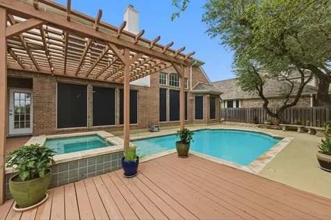 10417 Peonia Court Austin TX 78733