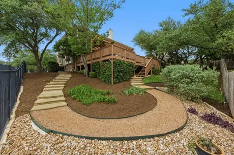 10417 Peonia Court Austin TX 78733