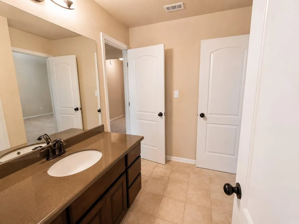 12320 Montclair Bend Austin TX 78732