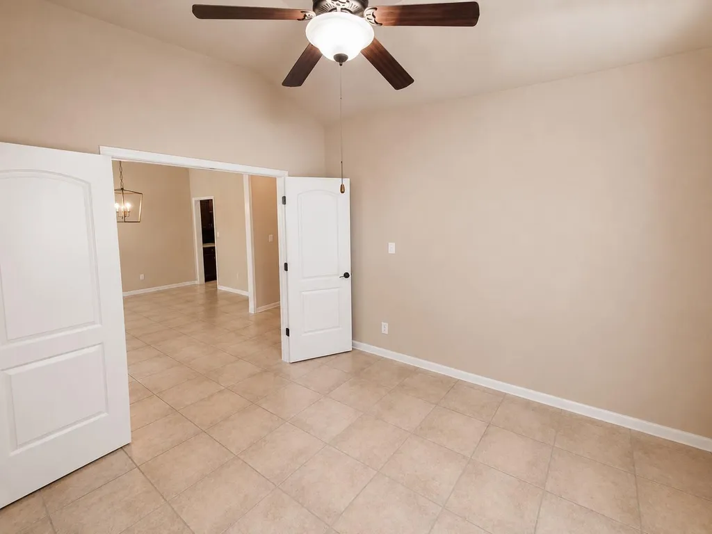 12320 Montclair Bend Austin TX 78732