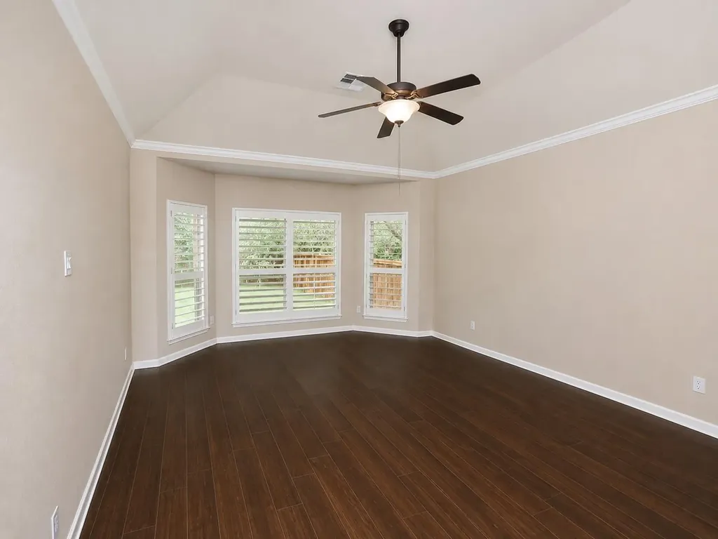 12320 Montclair Bend Austin TX 78732