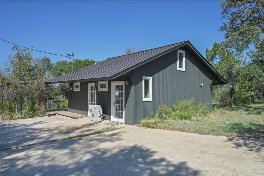 4416 Stearns Lane Austin TX 78735