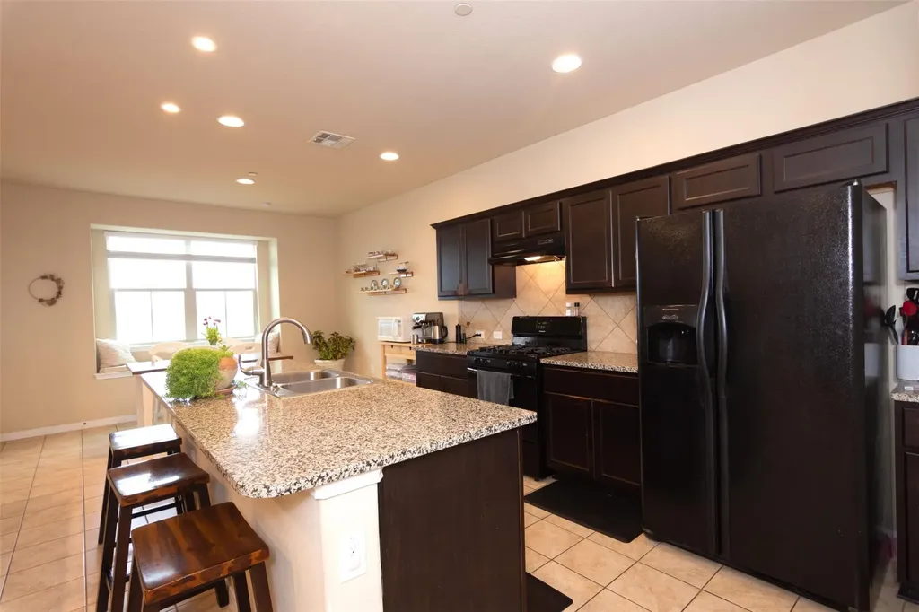 2880 Donnell Drive Round Rock TX 78664