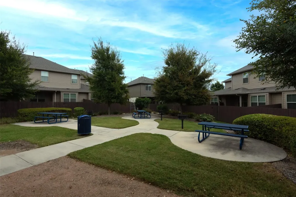 2880 Donnell Drive Round Rock TX 78664