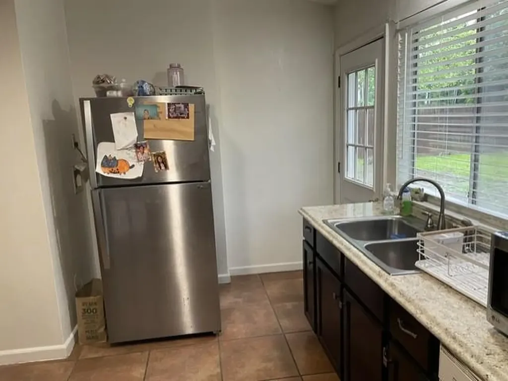 5263 Meadow Creek Drive Austin TX 78745