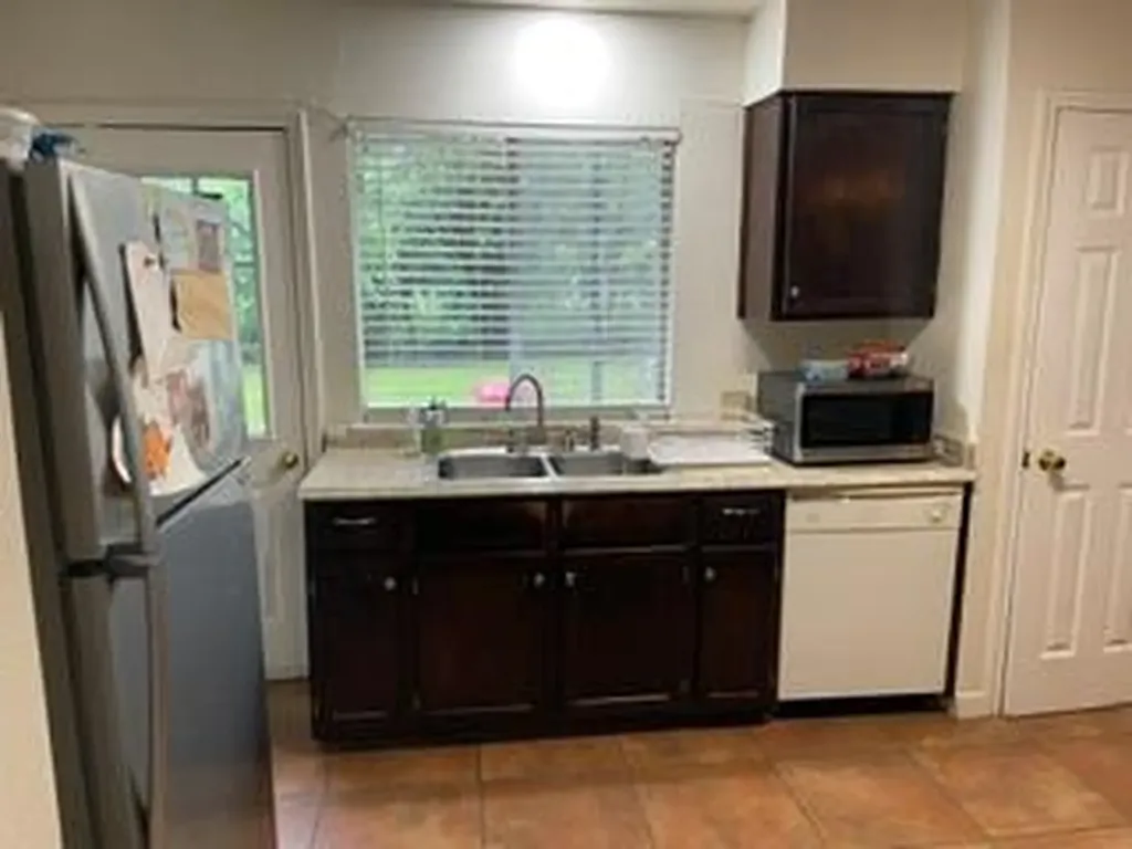 5263 Meadow Creek Drive Austin TX 78745
