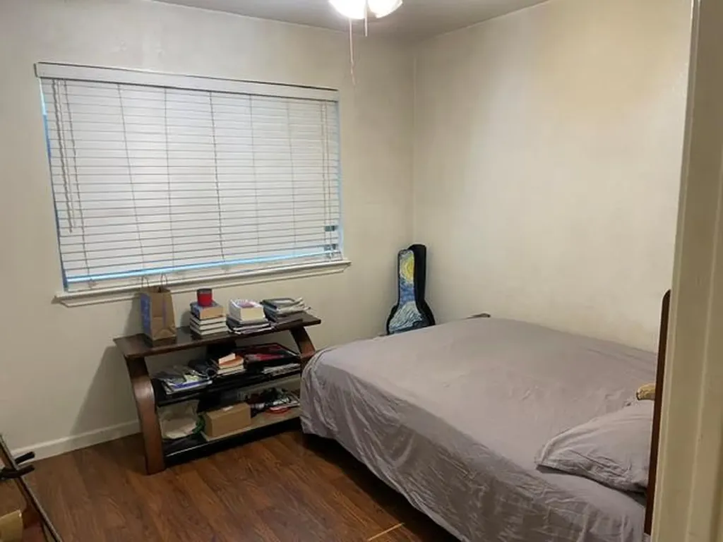 5263 Meadow Creek Drive Austin TX 78745