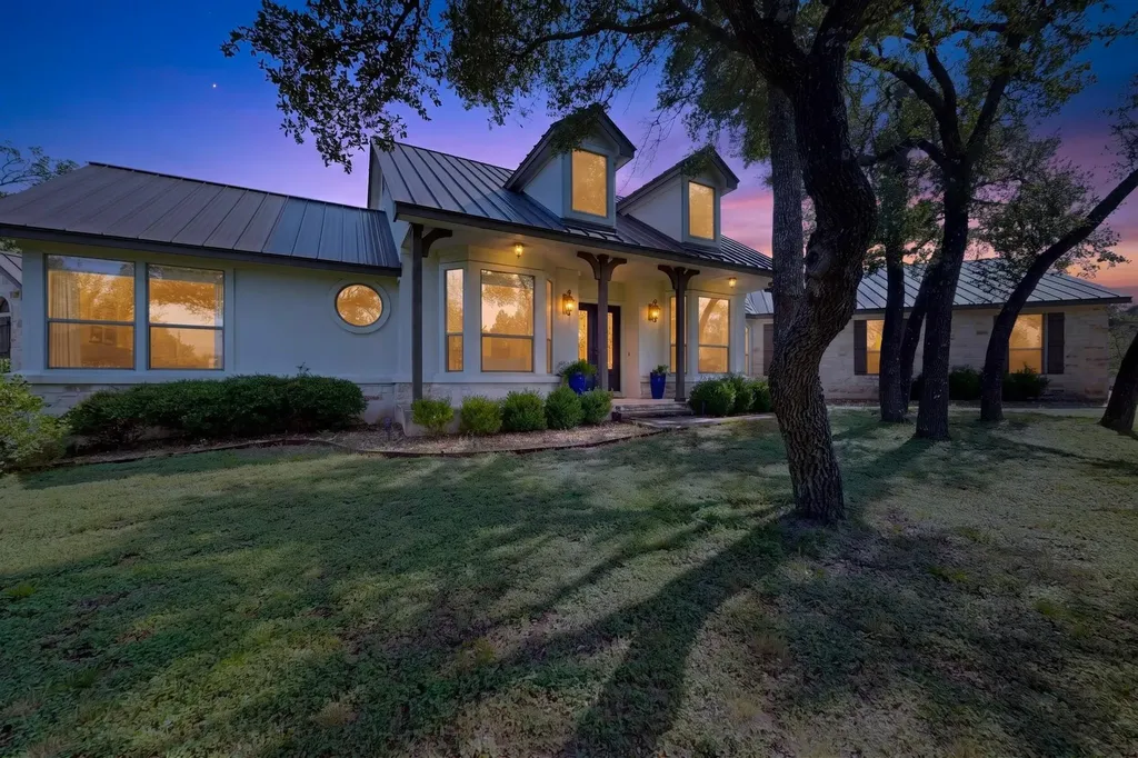 13424 Trails End Austin TX 78737