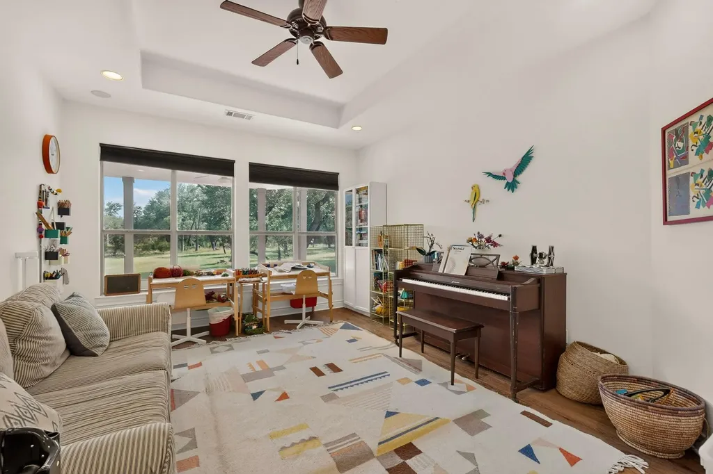 13424 Trails End Austin TX 78737