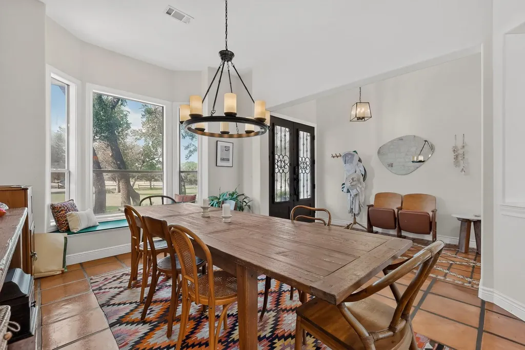 13424 Trails End Austin TX 78737