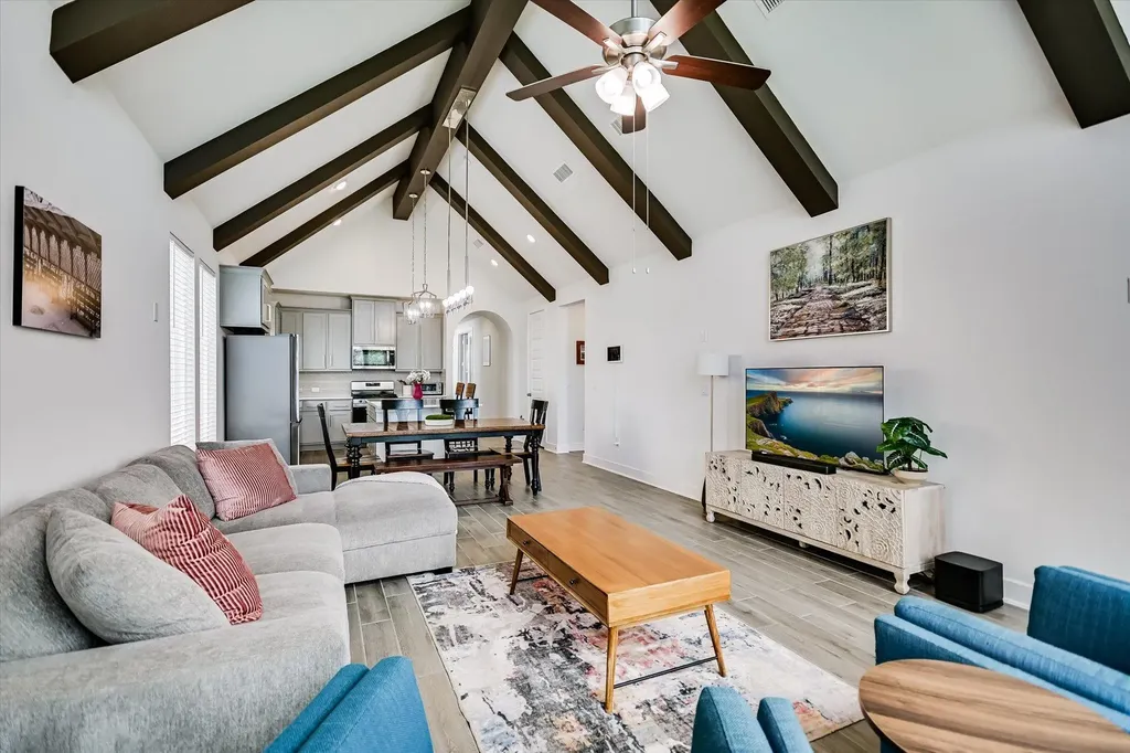 213 Kingsland Street Georgetown TX 78633