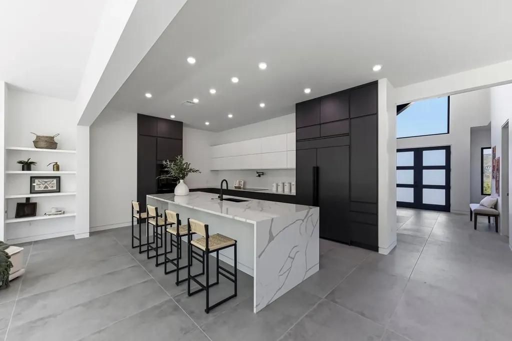 11205 Beach Road Leander TX 78641