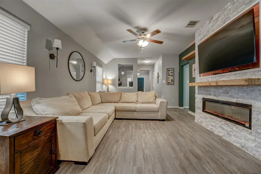 5806 Aviano Road Round Rock TX 78665