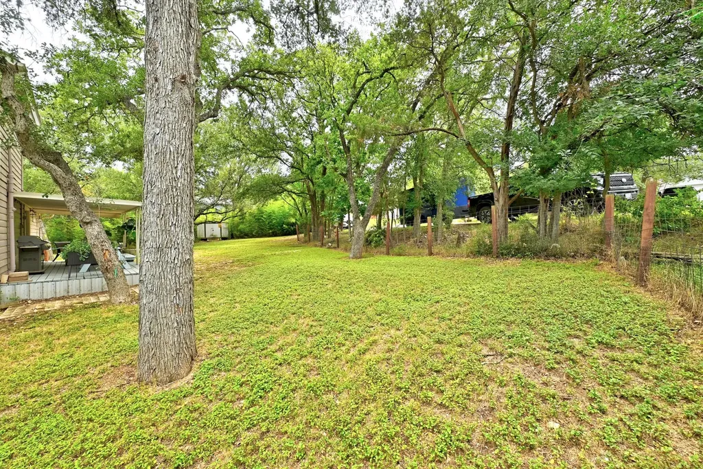 2802 De Soto Drive Austin TX 78733