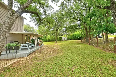 2802 De Soto Drive Austin TX 78733