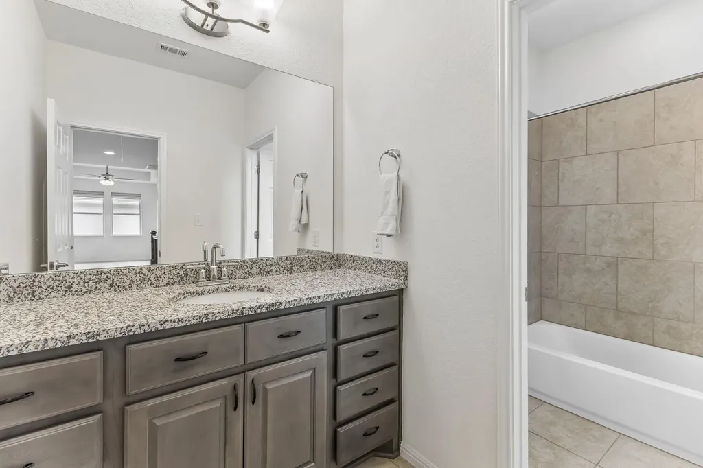 2432 Soprano Way Round Rock TX 78681