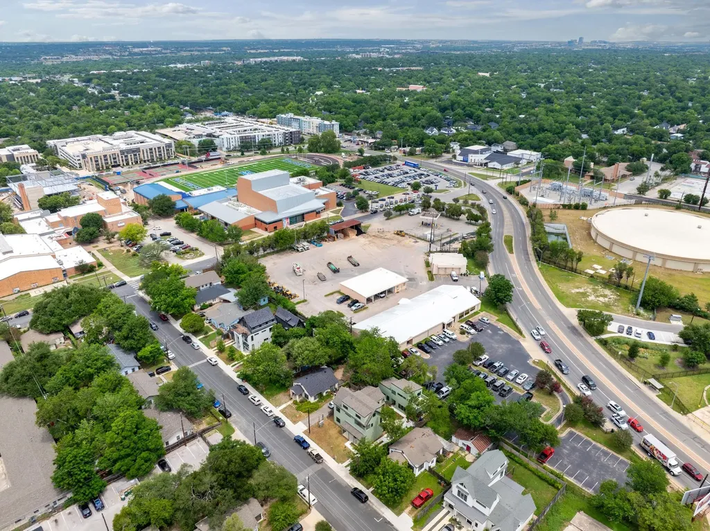 818 Stark Street Austin TX 78756