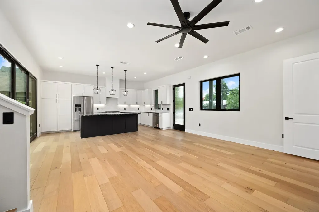 818 Stark Street Austin TX 78756