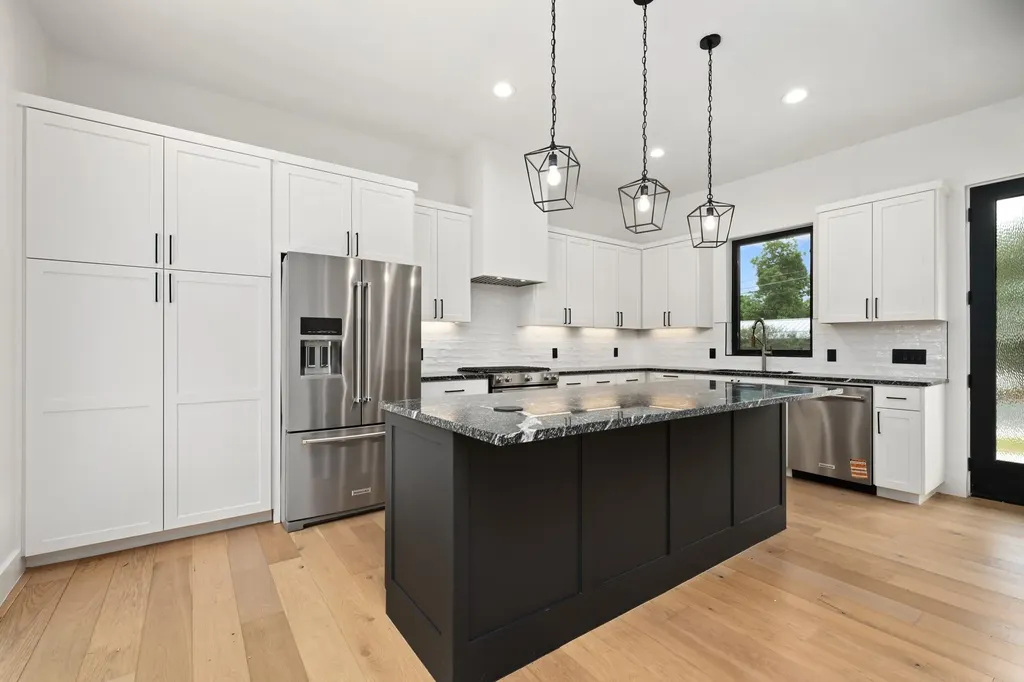 818 Stark Street Austin TX 78756
