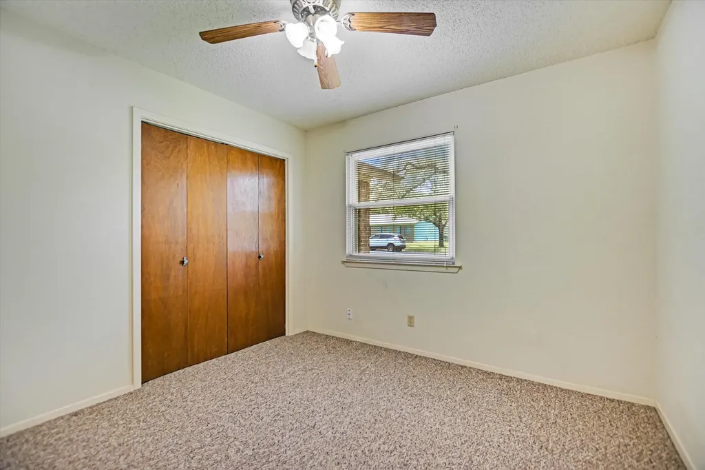 7306 Loganberry Drive Austin TX 78745