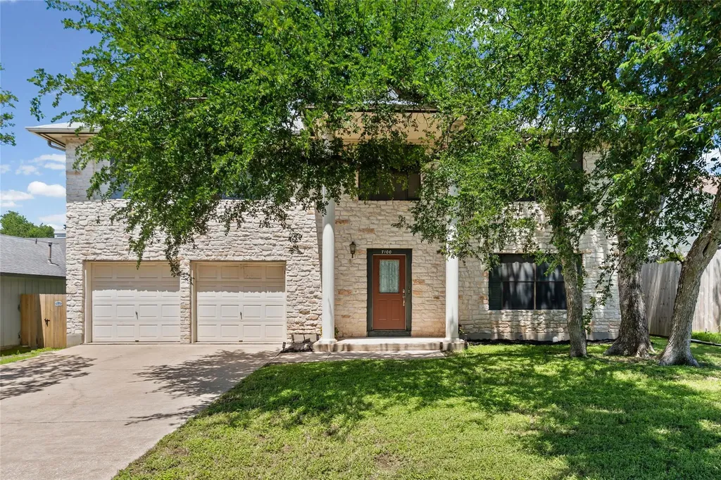 7100 Pine Bluffs Trail Austin TX 78729