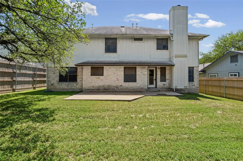 7100 Pine Bluffs Trail Austin TX 78729