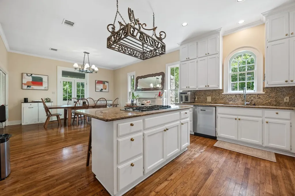 1201 Silver Hill Drive Austin TX 78746