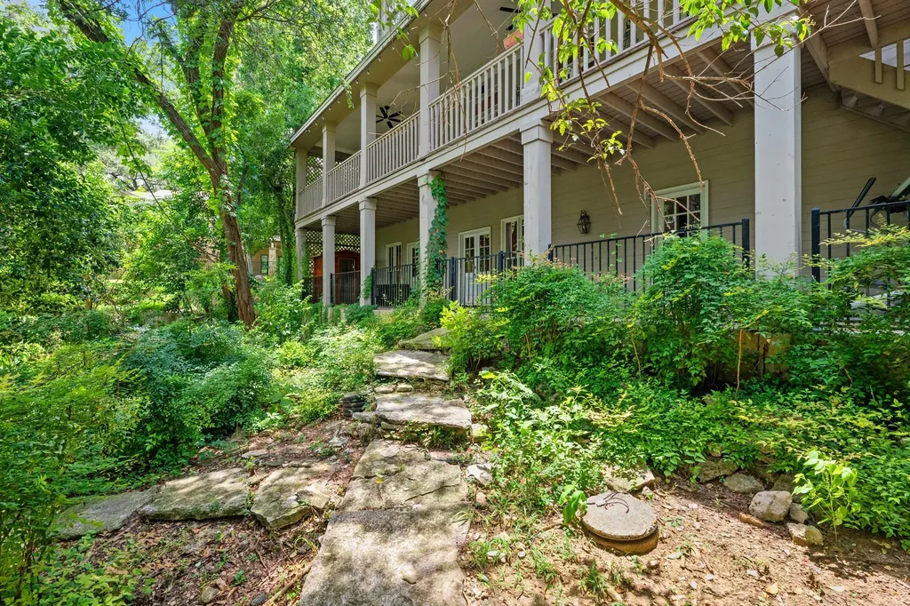 1201 Silver Hill Drive Austin TX 78746
