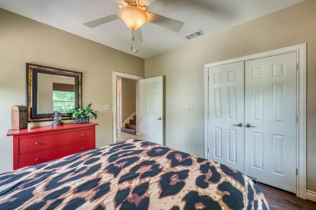 1605 Glencove Drive Kingsland TX 78639