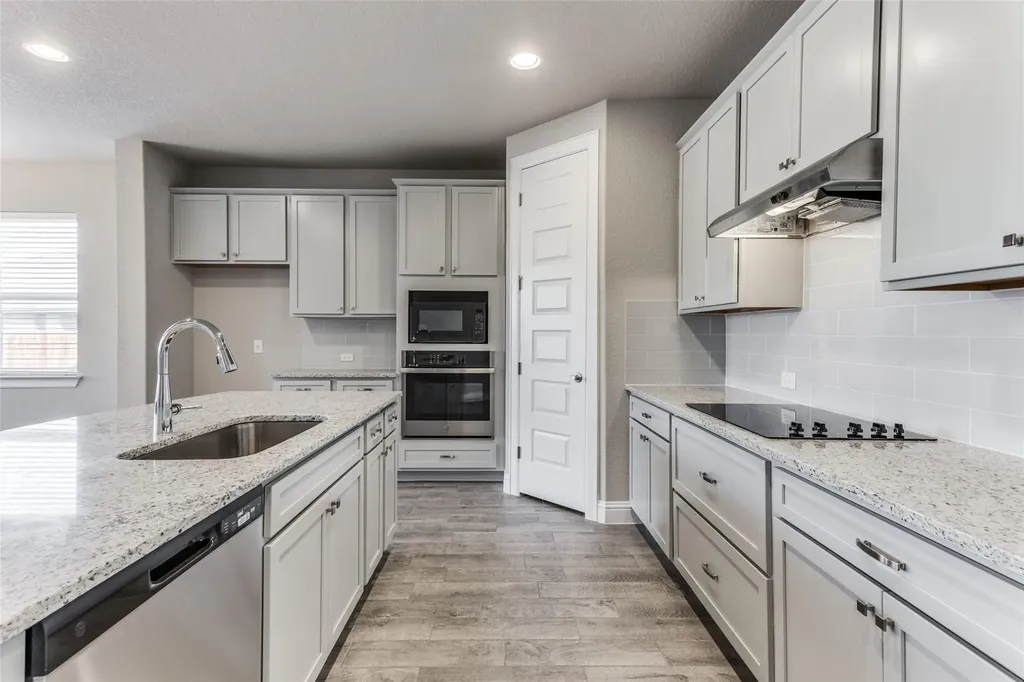 305 Barrel Bend Georgetown TX 78628