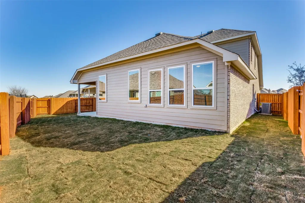305 Barrel Bend Georgetown TX 78628