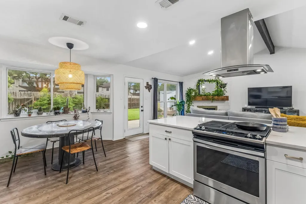 12108 Jill Sue Court Austin TX 78750