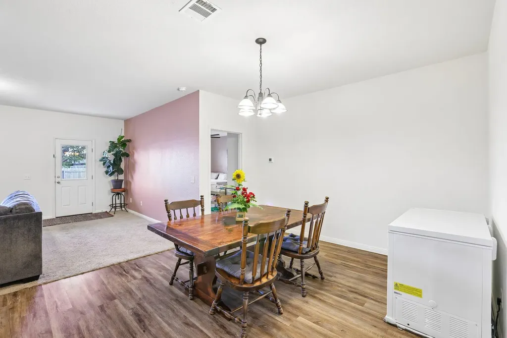 19105 Mike Mansfield Road Manor TX 78653