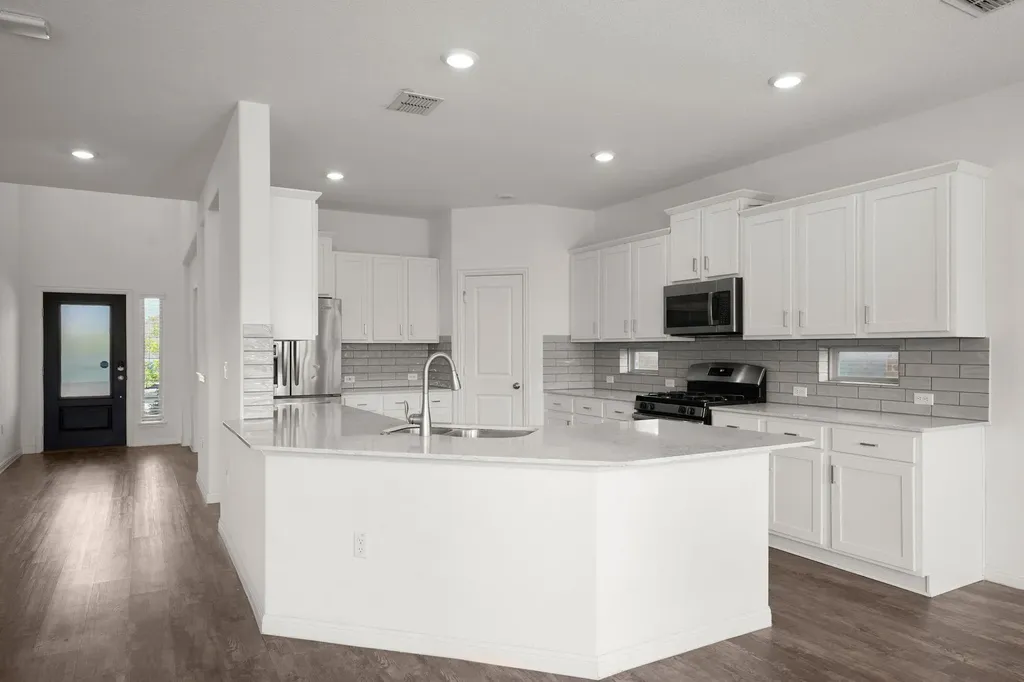 602 Allende Bend Austin TX 78748
