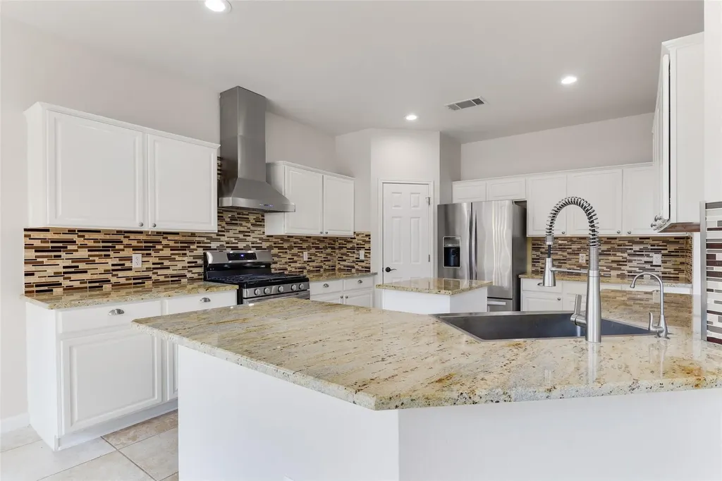 1419 Hargis Creek Trail Austin TX 78717