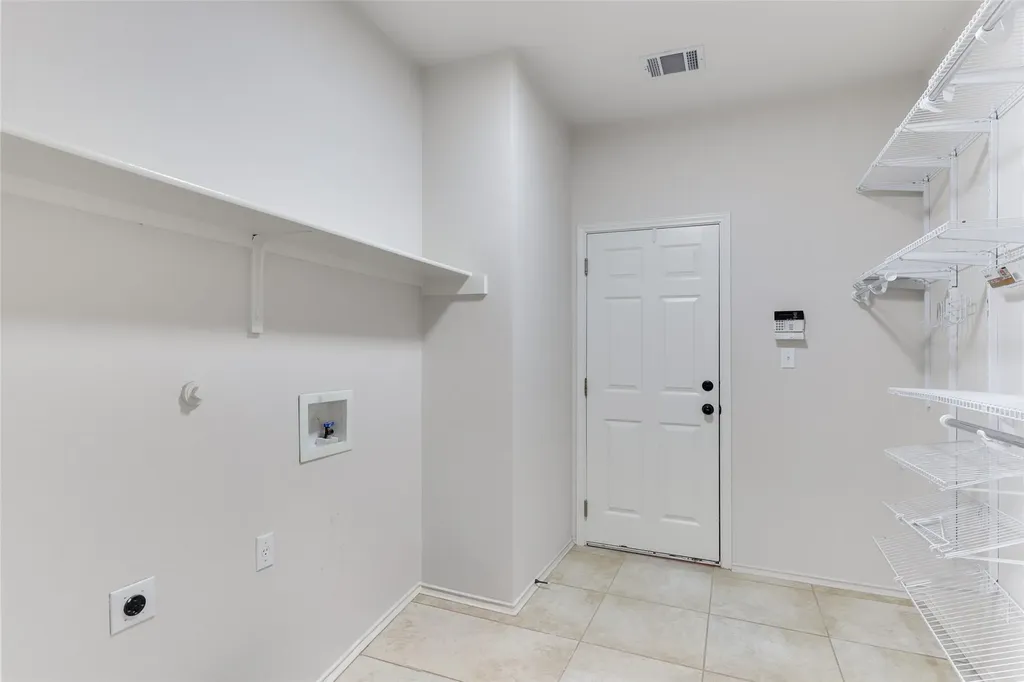 1419 Hargis Creek Trail Austin TX 78717