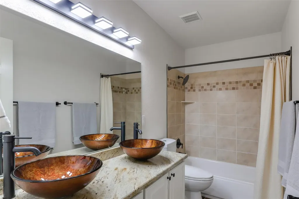 1419 Hargis Creek Trail Austin TX 78717