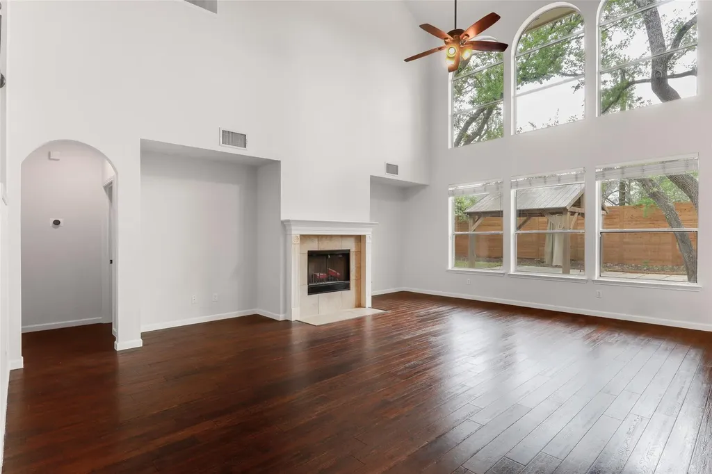 1419 Hargis Creek Trail Austin TX 78717